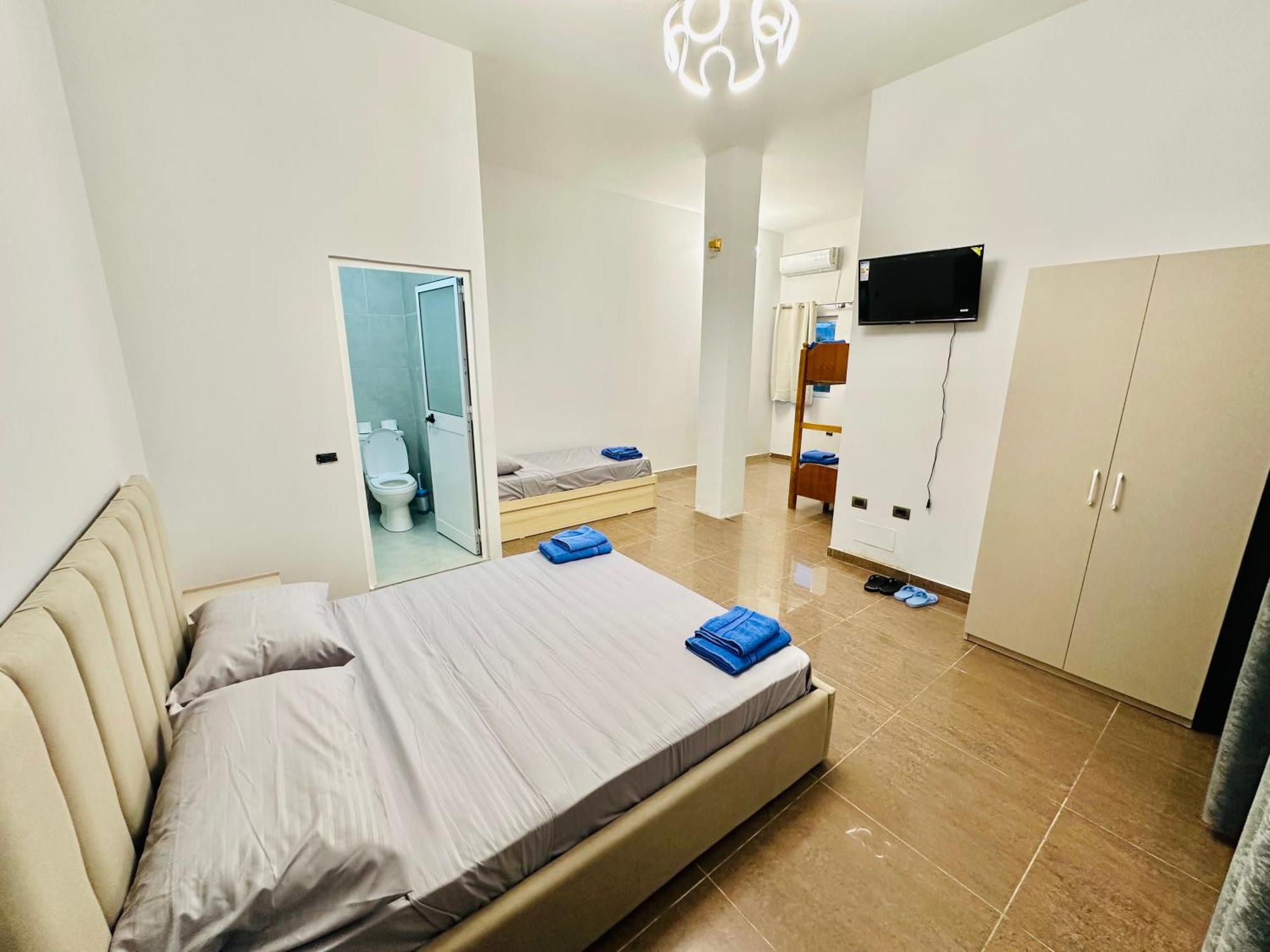 Hotel Sarda Deja's Ford Exteriör bild